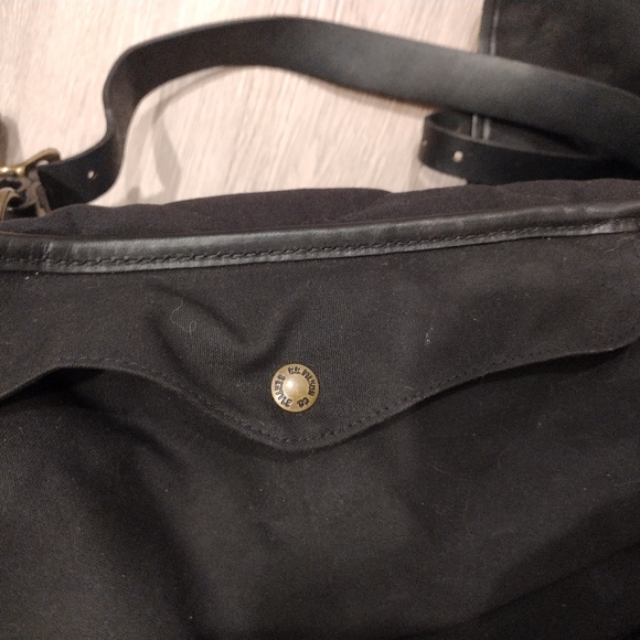 Filson Tin Cloth Backpack - Picture 5 of 6